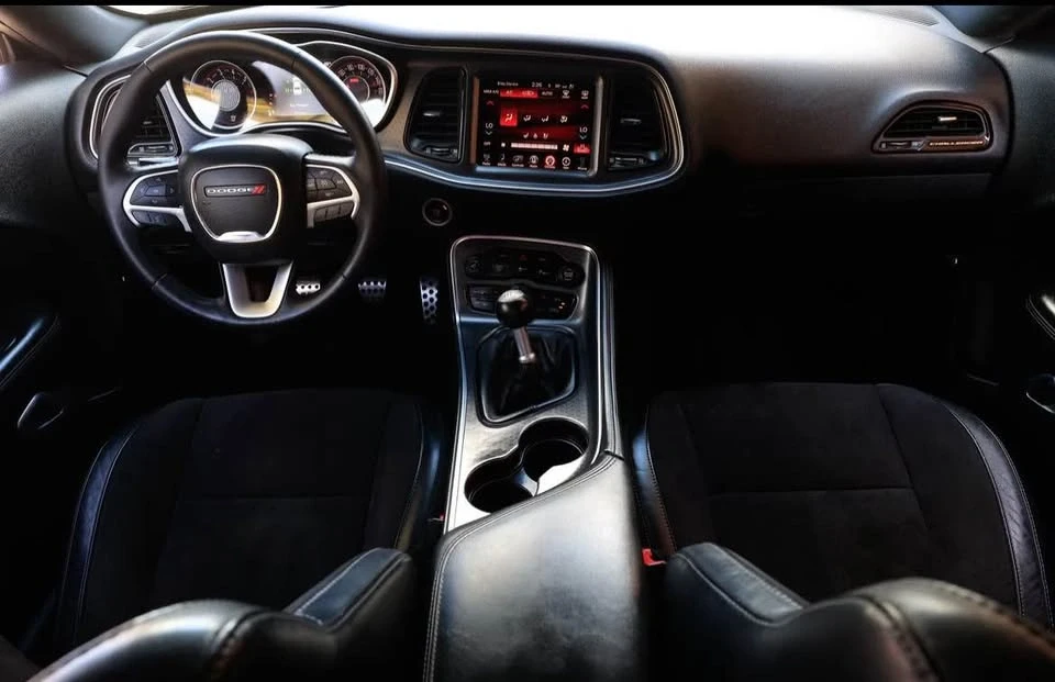 2015 Dodge Challenger SRT8 & 392 3rd Gen - Image 2 of 5