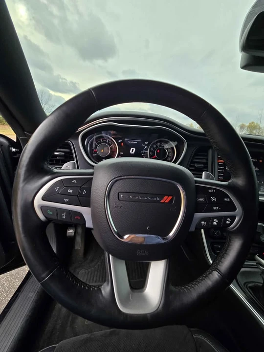 2015 Dodge Challenger SRT8 & 392 3rd Gen - Image 12 of 20