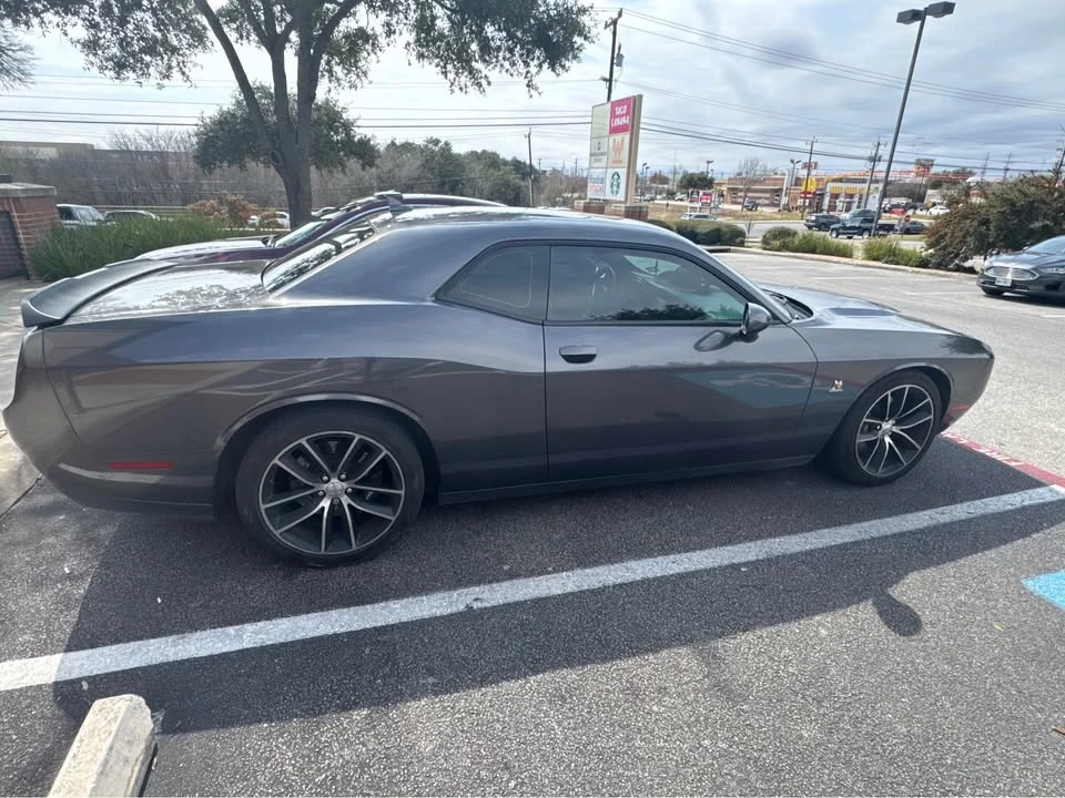 2015 Dodge Challenger SRT8 & 392 3rd Gen - Image 3 of 4