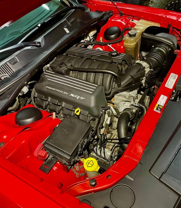 2015 Dodge Challenger SRT8 & 392 3rd Gen - Image 10 of 20