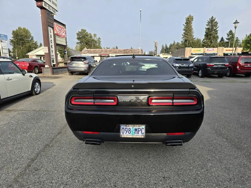 2015 Dodge Challenger SRT8 & 392 3rd Gen - Image 5 of 17