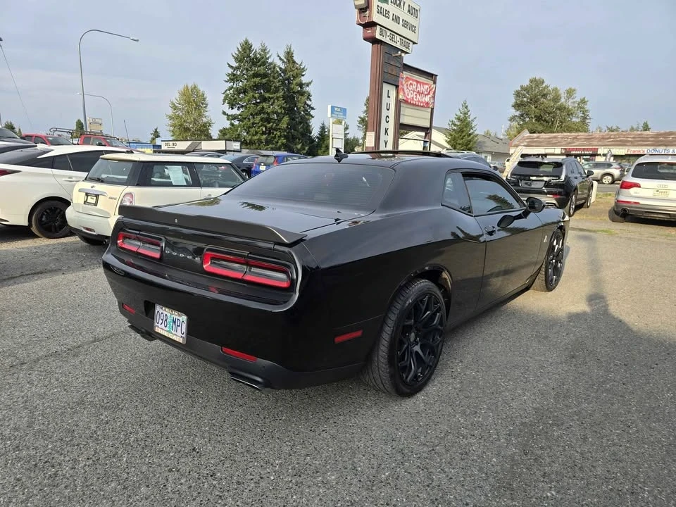 2015 Dodge Challenger SRT8 & 392 3rd Gen - Image 4 of 17