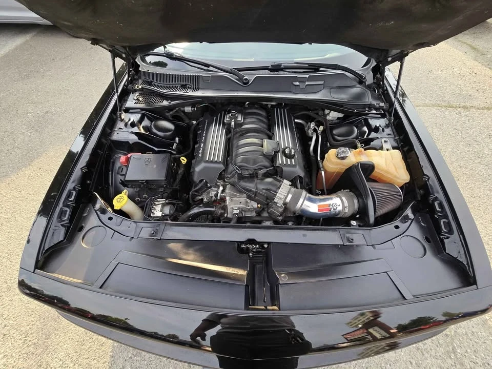 2015 Dodge Challenger SRT8 & 392 3rd Gen - Image 8 of 17