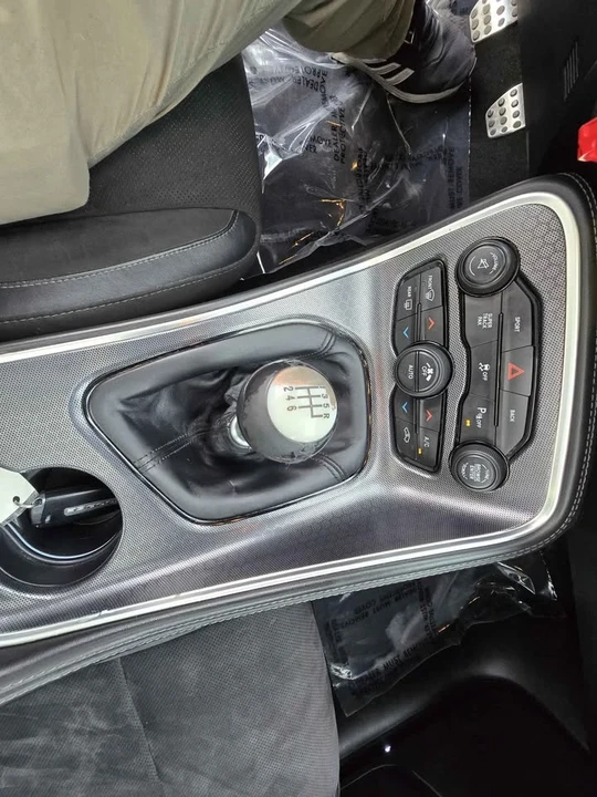 2015 Dodge Challenger SRT8 & 392 3rd Gen - Image 14 of 17
