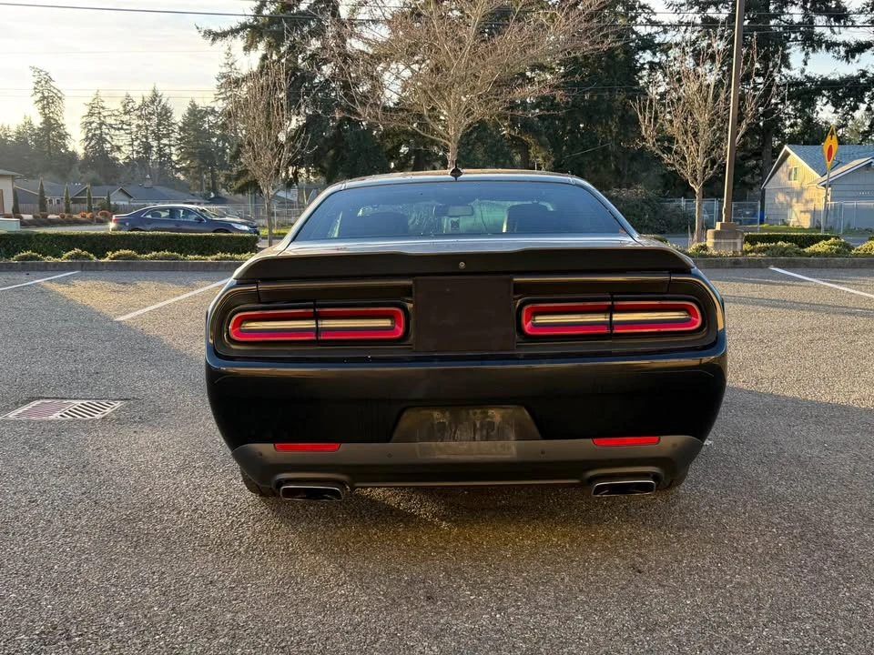 2015 Dodge Challenger SRT8 & 392 3rd Gen - Image 5 of 11