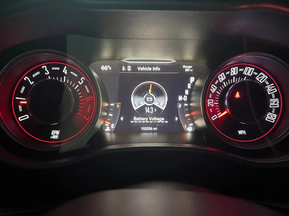 2015 Dodge Challenger SRT8 & 392 3rd Gen - Image 16 of 17