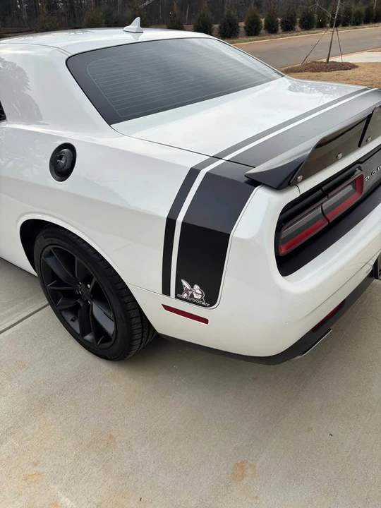 2015 Dodge Challenger SRT8 & 392 3rd Gen - Image 3 of 17