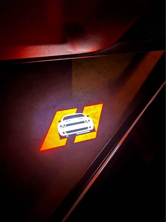 2015 Dodge Challenger SRT8 & 392 3rd Gen - Image 17 of 17