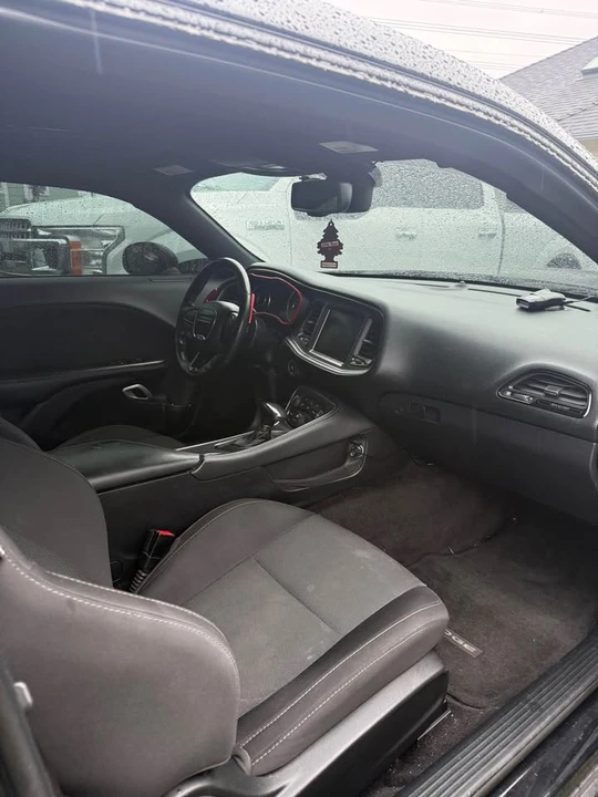 2015 Dodge Challenger 3rd Gen - Image 11 of 19