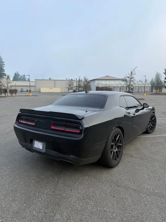 2015 Dodge Challenger 3rd Gen - Image 8 of 19