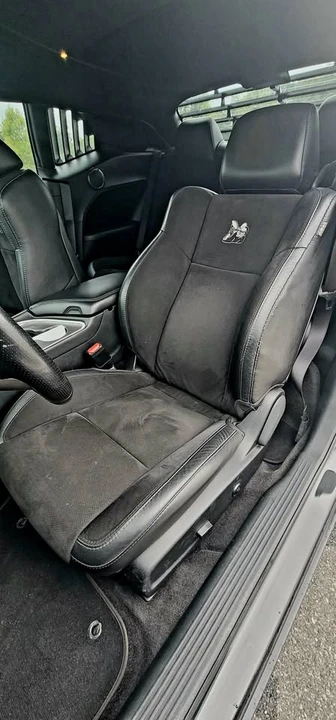 2015 Dodge Challenger 3rd Gen - Image 13 of 17
