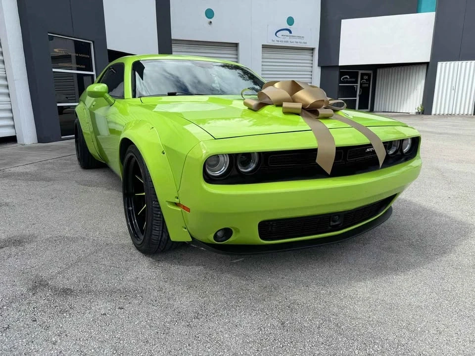 2015 Dodge Challenger SRT8 & 392 3rd Gen - Image 4 of 13