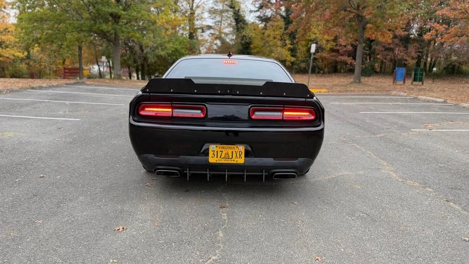 2015 Dodge Challenger SRT8 & 392 3rd Gen - Image 7 of 16