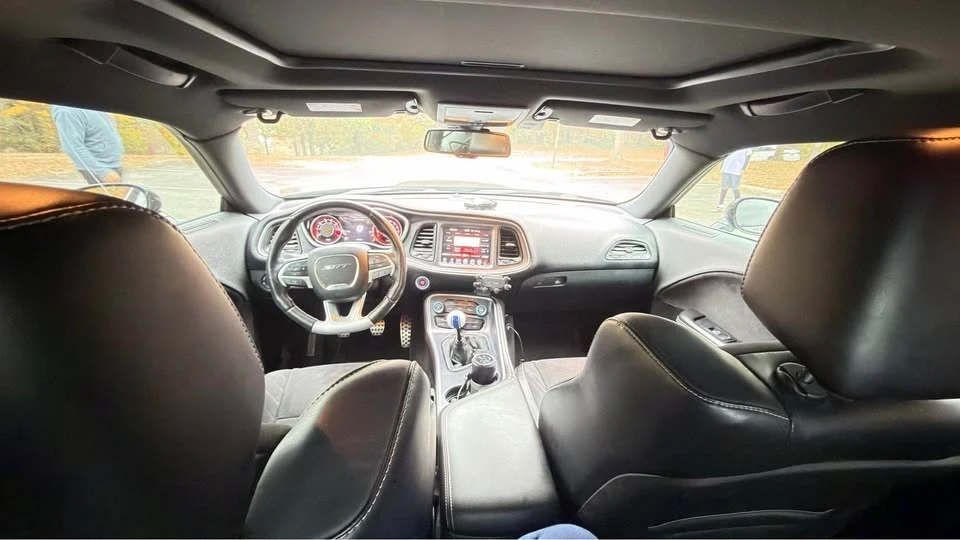 2015 Dodge Challenger SRT8 & 392 3rd Gen - Image 14 of 16