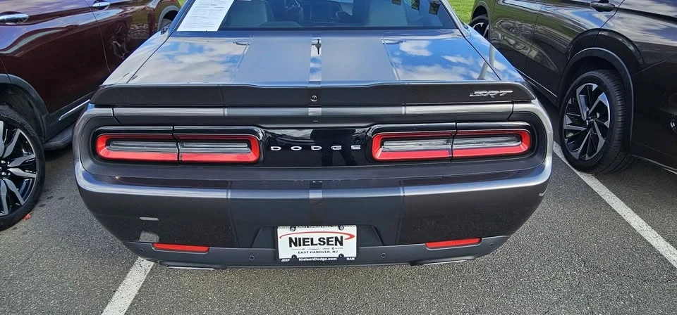 2015 Dodge Challenger SRT8 & 392 3rd Gen - Image 4 of 20