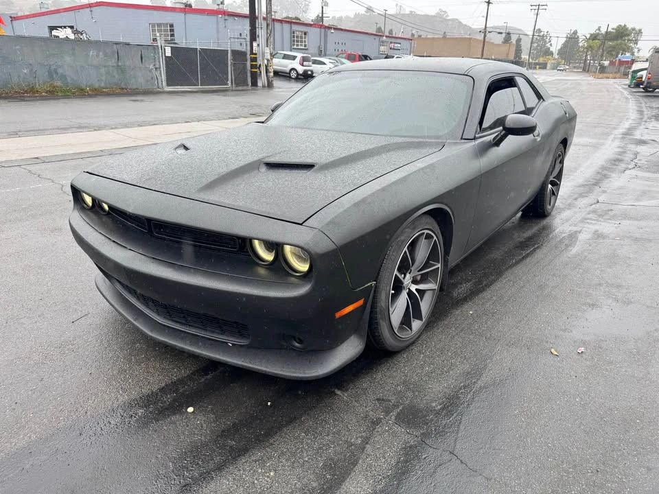 2015 Dodge Challenger SRT8 & 392 3rd Gen - Image 2 of 8