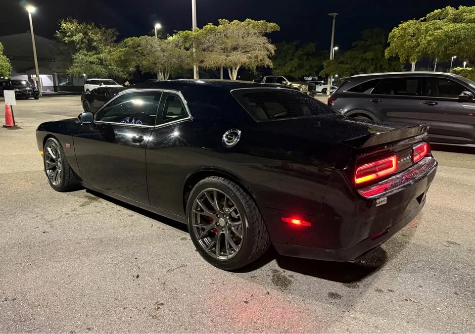 2015 Dodge Challenger SRT8 & 392 3rd Gen - Image 2 of 4
