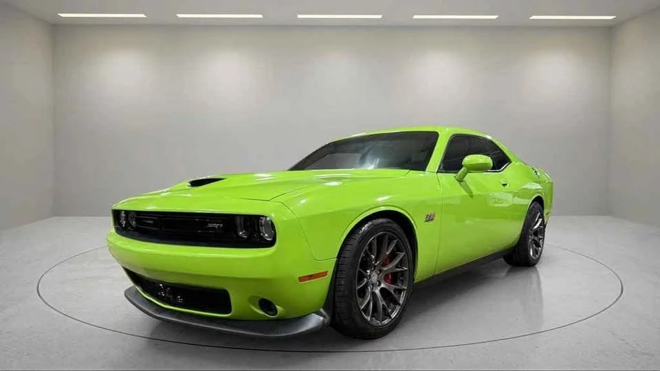 2015 Dodge Challenger SRT8 & 392 3rd Gen - Image 10 of 17