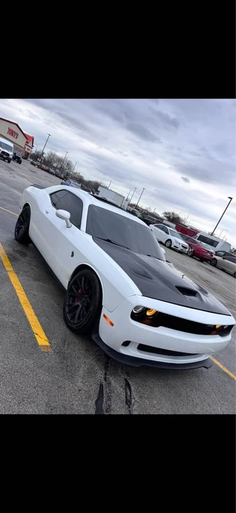2015 Dodge Challenger SRT8 & 392 3rd Gen - Image 2 of 2