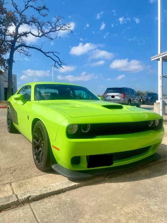 2015 Dodge Challenger SRT Hellcat 3rd Gen - Image 2 of 14