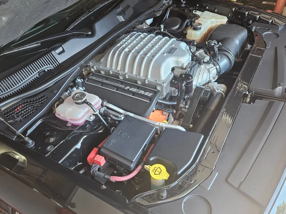 2015 Dodge Challenger SRT Hellcat 3rd Gen - Image 18 of 20