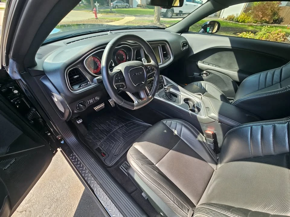 2015 Dodge Challenger SRT Hellcat 3rd Gen - Image 7 of 20