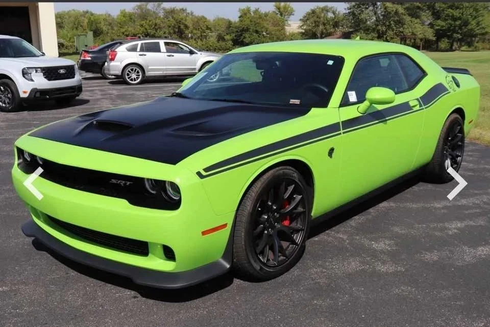 2015 Dodge Challenger SRT Hellcat 3rd Gen - Image 3 of 8