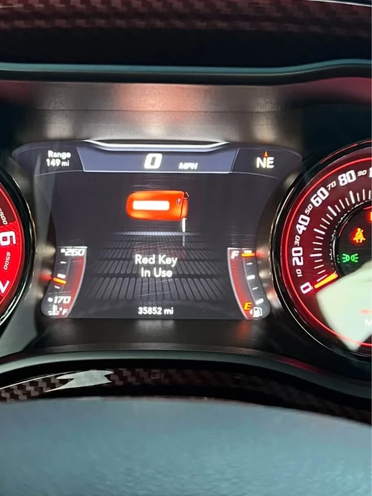 2015 Dodge Challenger SRT Hellcat 3rd Gen - Image 17 of 20