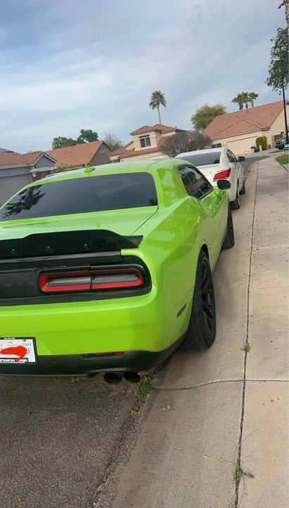 2015 Dodge Challenger SRT Hellcat 3rd Gen - Image 6 of 12