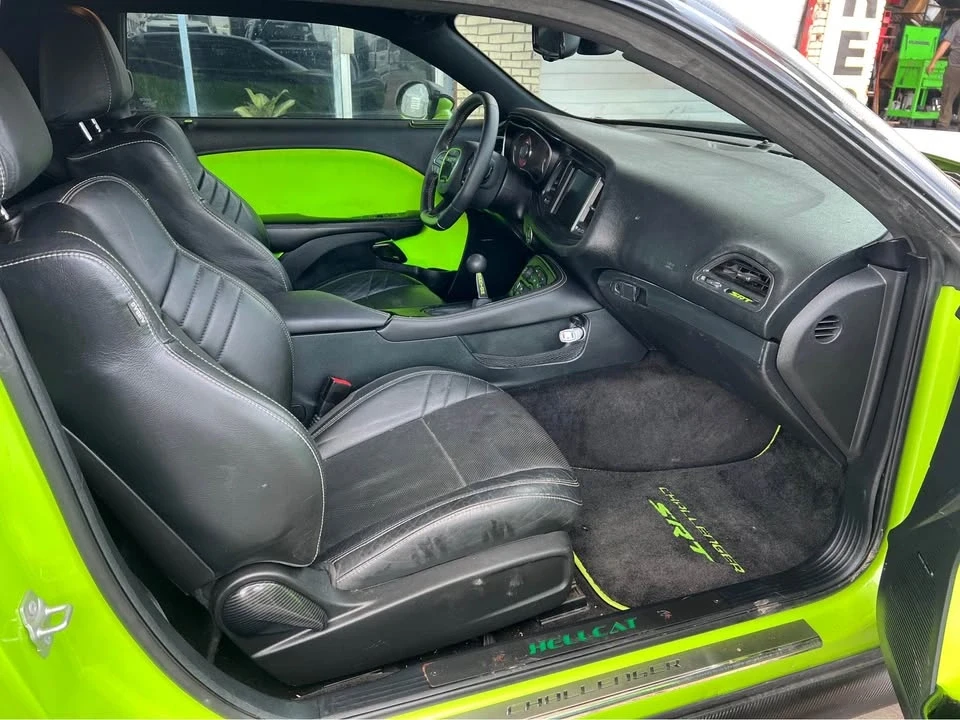 2015 Dodge Challenger SRT Hellcat 3rd Gen - Image 16 of 17