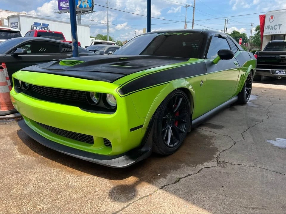 2015 Dodge Challenger SRT Hellcat 3rd Gen - Image 7 of 17