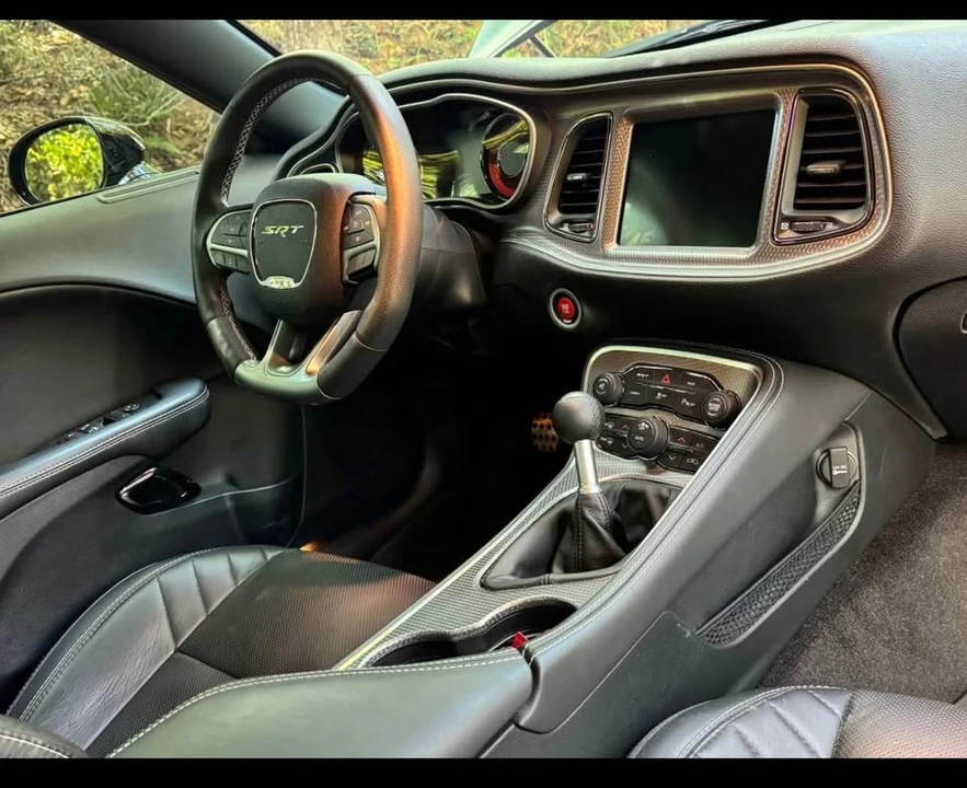 2015 Dodge Challenger SRT Hellcat 3rd Gen - Image 7 of 8