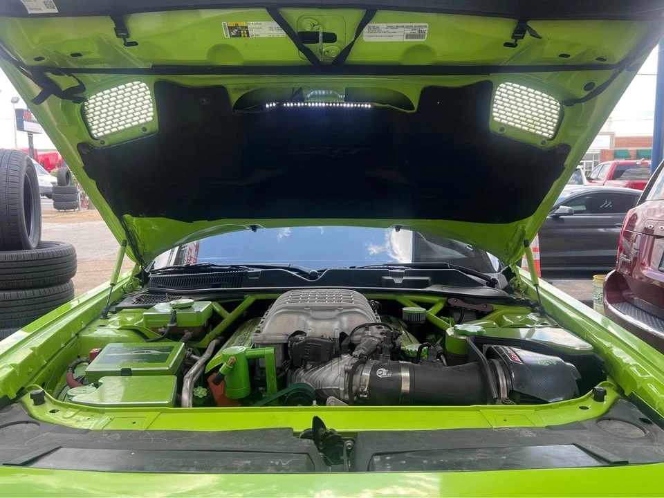 2015 Dodge Challenger SRT Hellcat 3rd Gen - Image 2 of 17