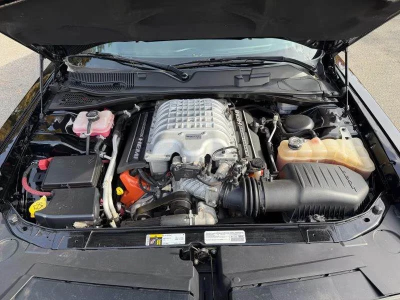2015 Dodge Challenger SRT Hellcat 3rd Gen - Image 9 of 9