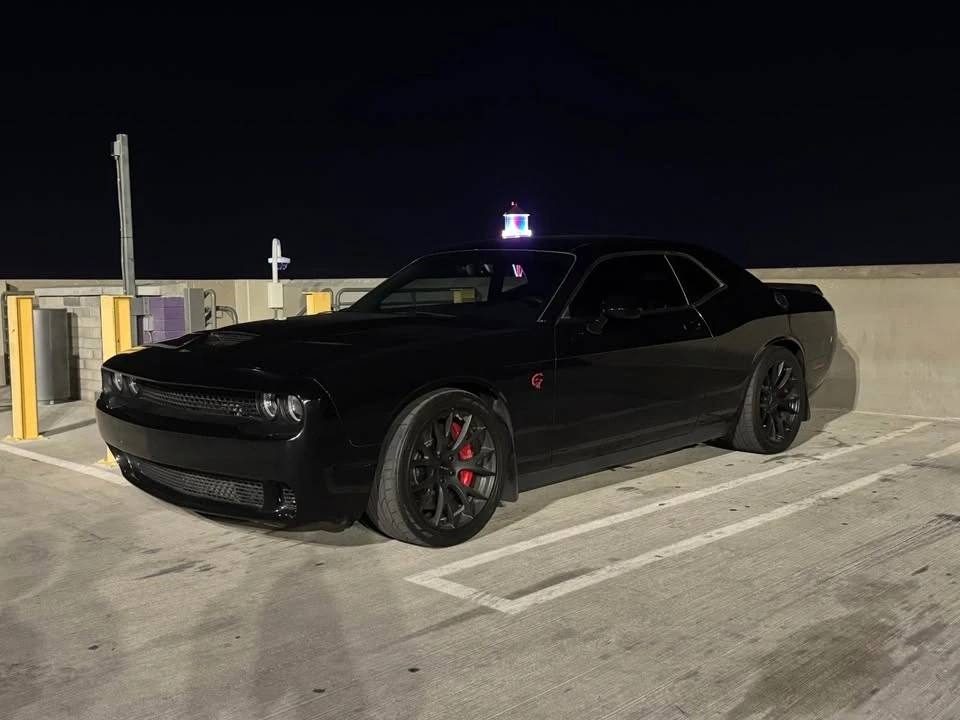 2015 Dodge Challenger SRT Hellcat 3rd Gen - Image 2 of 5