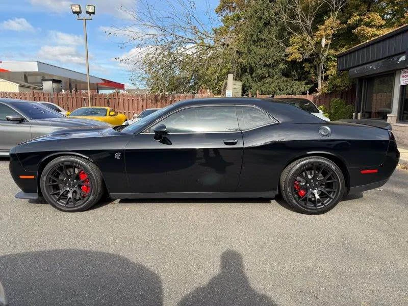 2015 Dodge Challenger SRT Hellcat 3rd Gen - Image 2 of 9