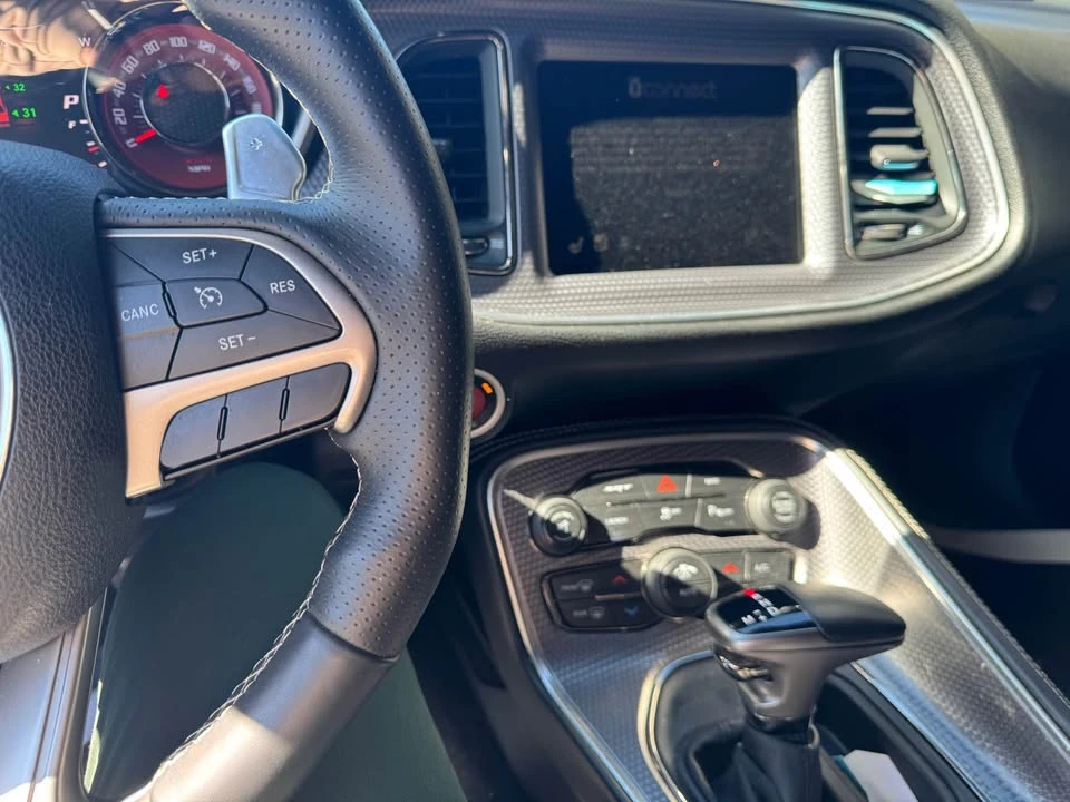 2015 Dodge Challenger SRT Hellcat 3rd Gen - Image 16 of 17