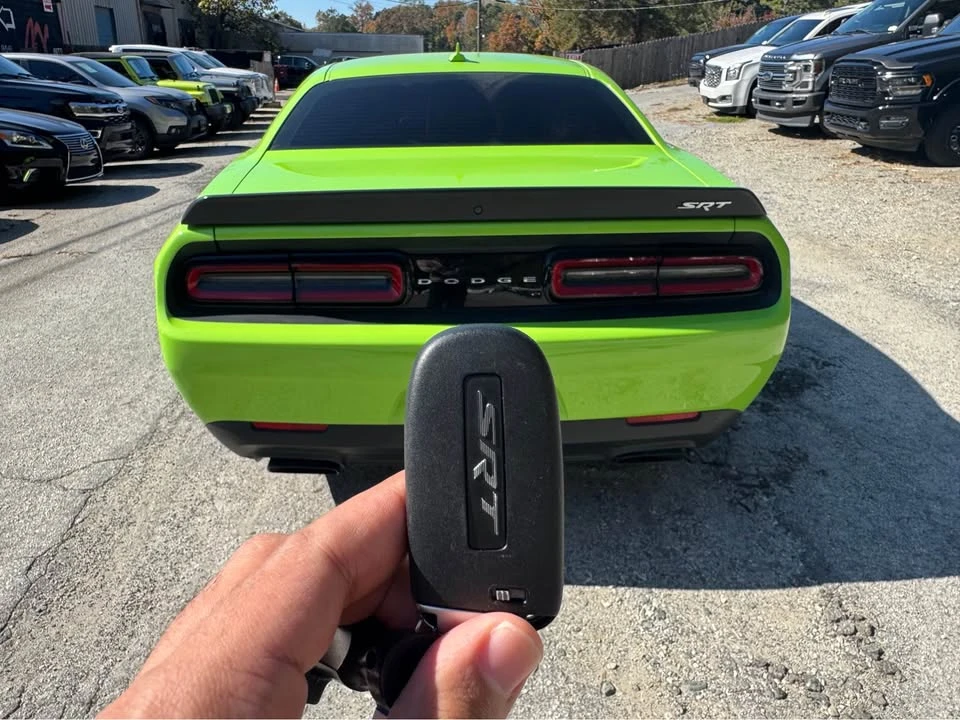 2015 Dodge Challenger SRT Hellcat 3rd Gen - Image 4 of 17