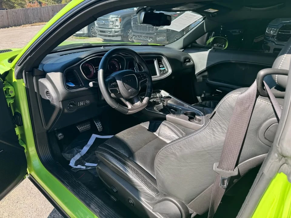 2015 Dodge Challenger SRT Hellcat 3rd Gen - Image 8 of 17