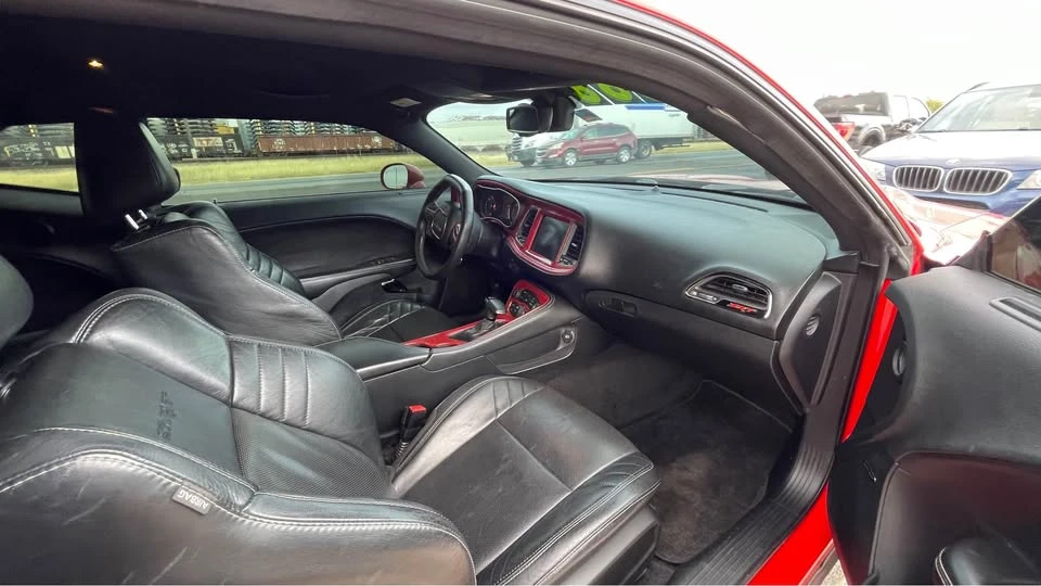 2015 Dodge Challenger SRT Hellcat 3rd Gen - Image 7 of 9