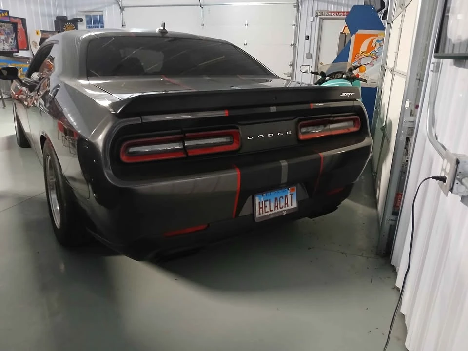 2015 Dodge Challenger SRT Hellcat 3rd Gen - Image 4 of 12