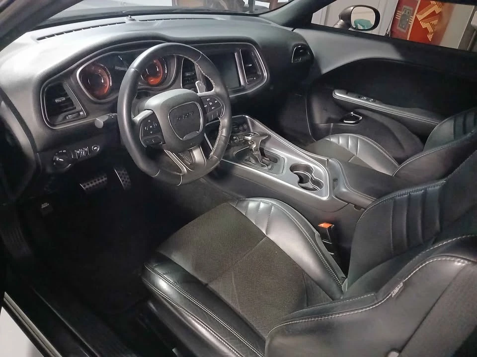 2015 Dodge Challenger SRT Hellcat 3rd Gen - Image 5 of 12