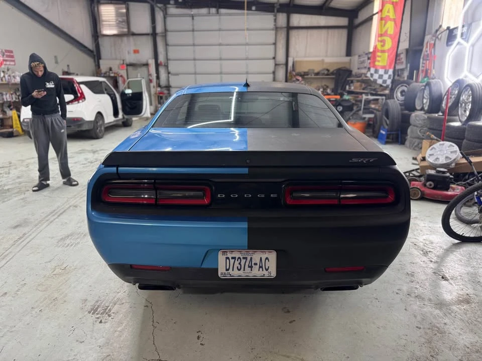 2015 Dodge Challenger SRT Hellcat 3rd Gen - Image 4 of 16
