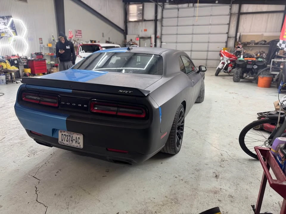 2015 Dodge Challenger SRT Hellcat 3rd Gen - Image 3 of 16
