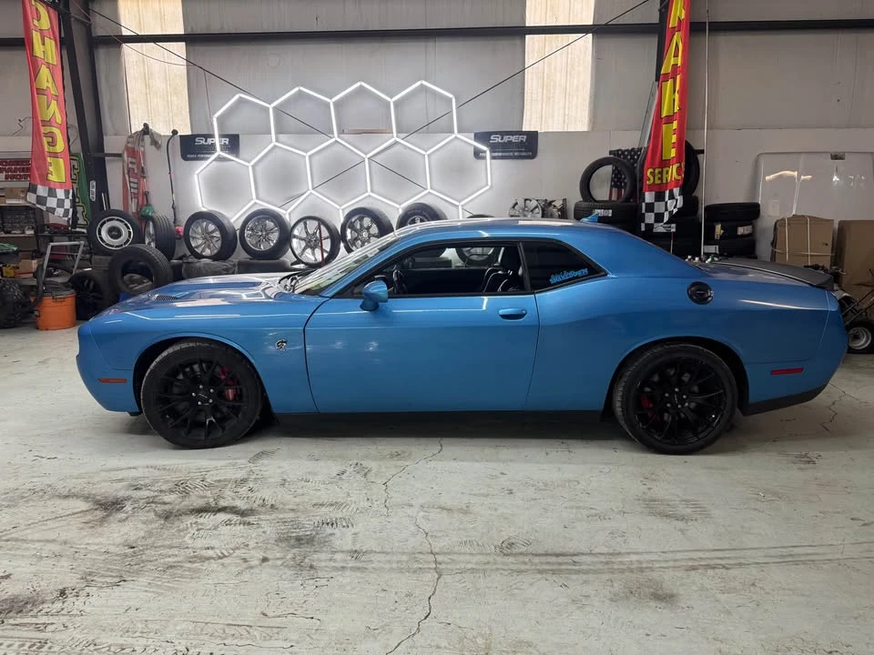 2015 Dodge Challenger SRT Hellcat 3rd Gen - Image 6 of 16