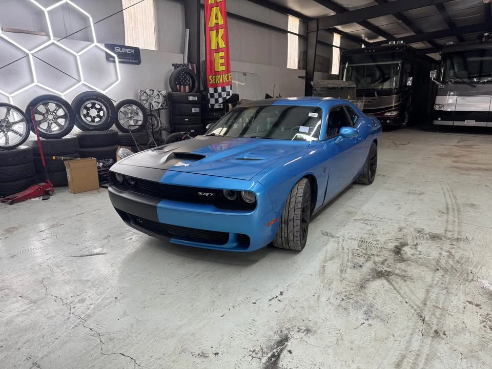 2015 Dodge Challenger SRT Hellcat 3rd Gen - Image 7 of 16
