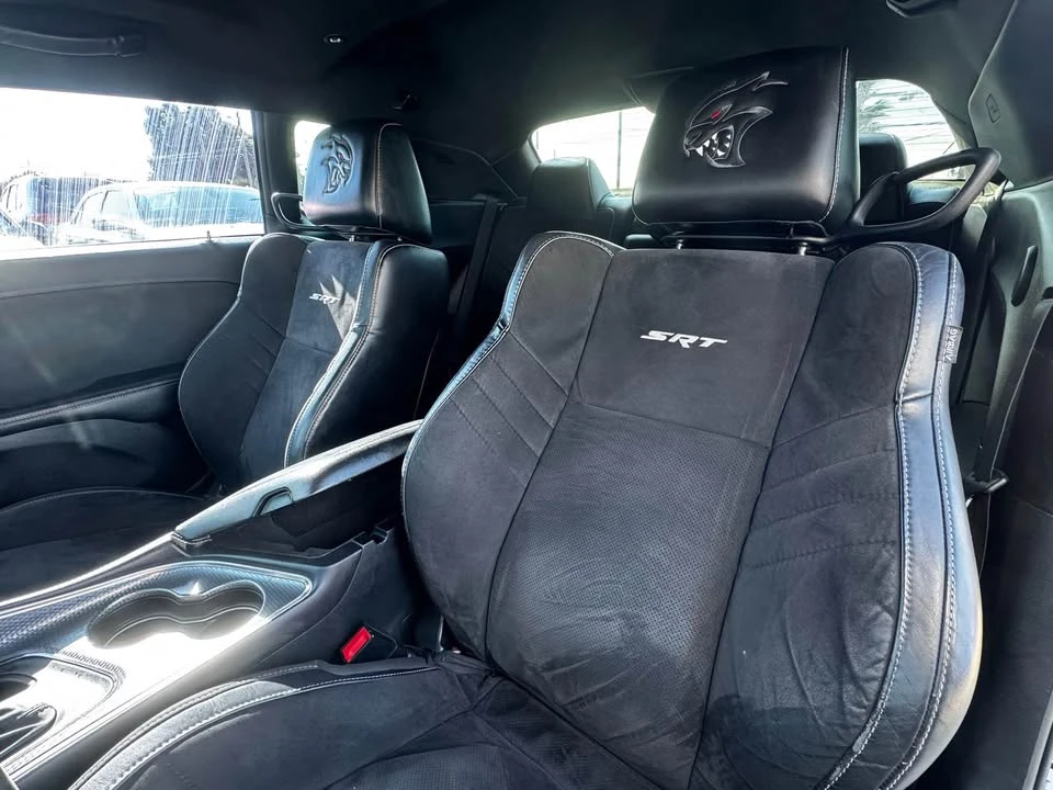 2015 Dodge Challenger SRT Hellcat 3rd Gen - Image 9 of 15