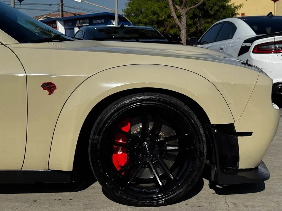 2015 Dodge Challenger SRT Hellcat 3rd Gen - Image 7 of 15