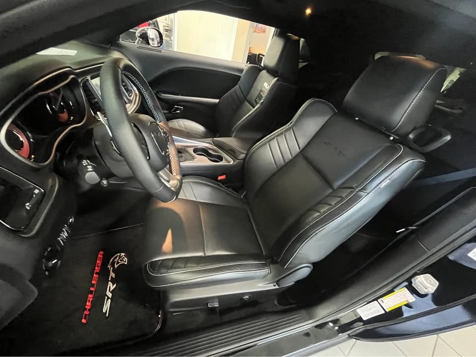 2015 Dodge Challenger SRT Hellcat 3rd Gen - Image 11 of 15