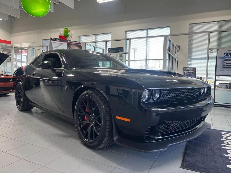 2015 Dodge Challenger SRT Hellcat 3rd Gen - Image 5 of 15